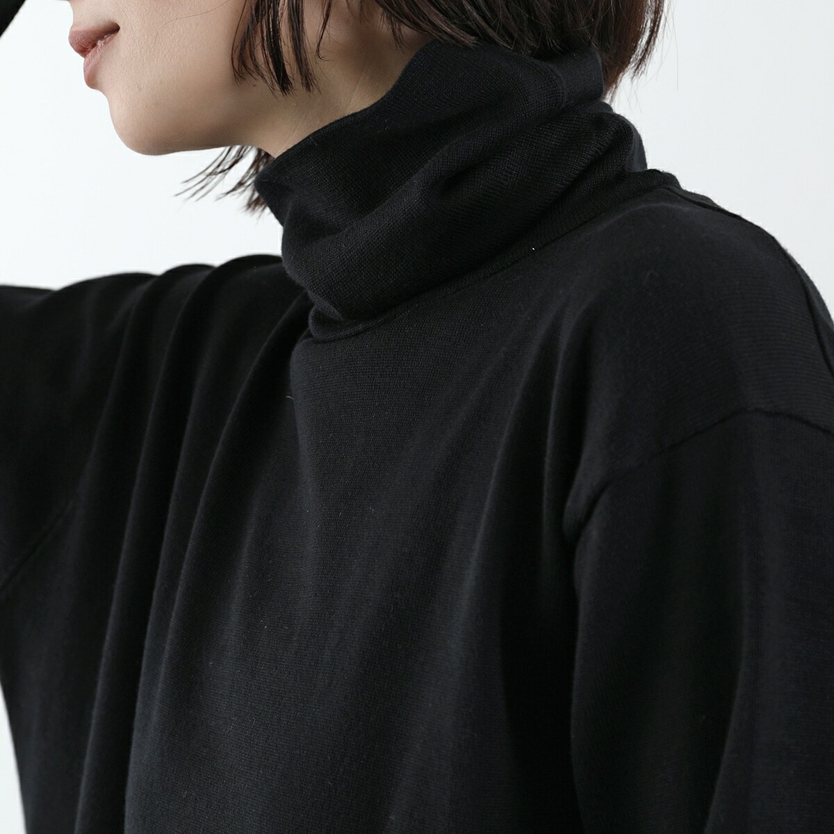 TORRAZZO DONNA トラッゾドンナ ワンピース 6257-426 レディース ニット チュール ハイネック カラー2色 TORRAZZO DONNA トラッゾドンナ ワンピース 6257-426 レディース ニット チュール ハイネック カラー2色