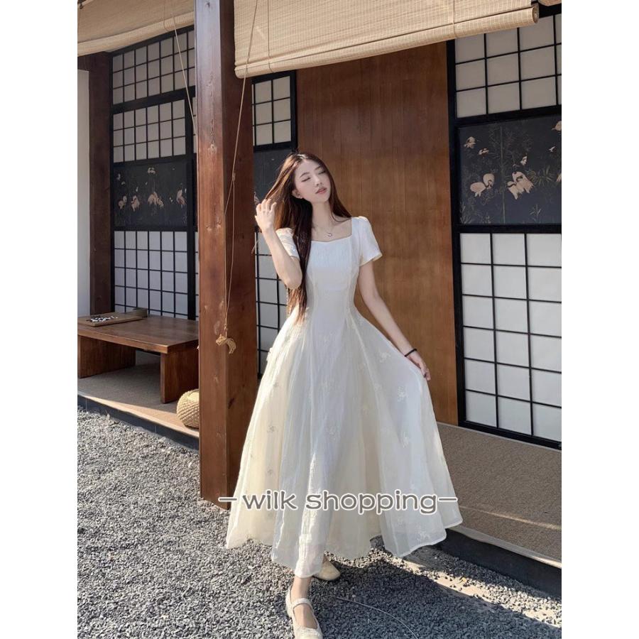 夏ワンピース 半袖 ロングワンピース Aライン 花刺繍　丸ネック サマー 夏コーデ 体型カバー 20代30代 黒 白 40代 ママ フォーマル OL 大人 シンプル