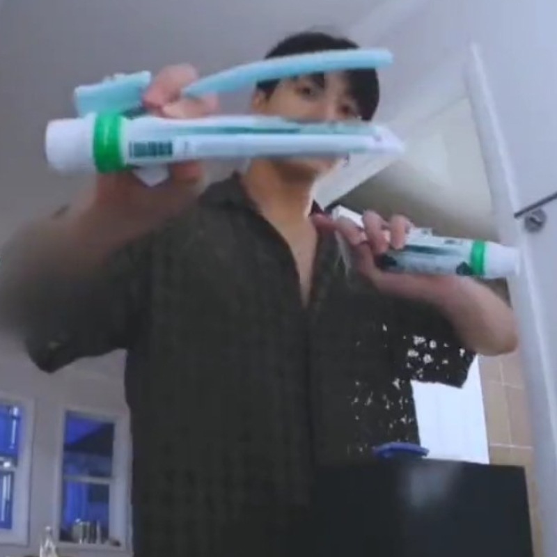 [BTS ジョングク 愛用] 【3個セット】 歯磨き粉 + オーラルリンス + デンタルフロス　韓国