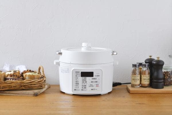 アイリスオーヤマ 電気圧力鍋 2.2L ホワイト PC-MA2-W