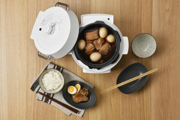 アイリスオーヤマ 電気圧力鍋 2.2L ホワイト PC-MA2-W