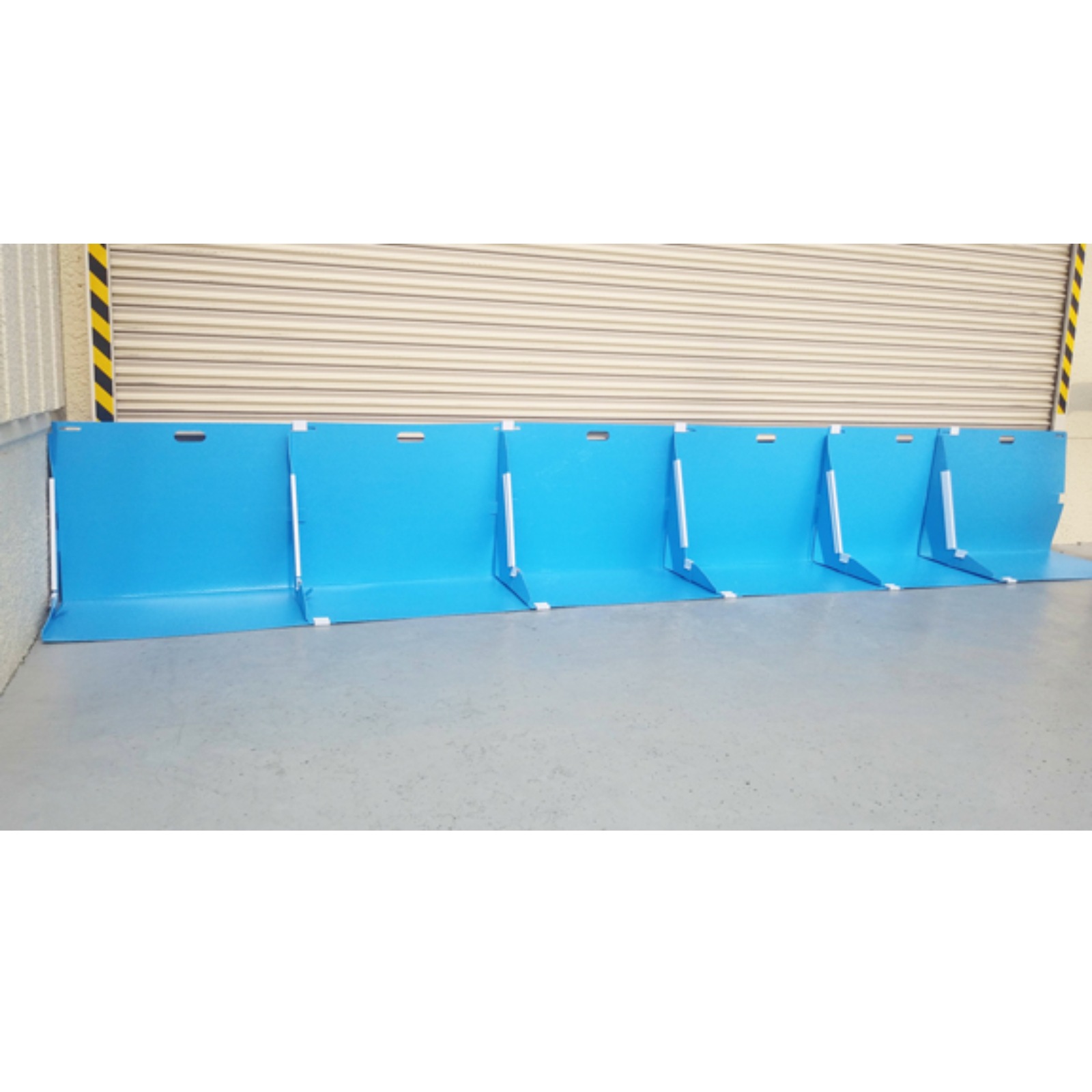 備えあれ板 3枚入り 水害防止パネル 日大工業 004954 浸水対策 水害対策 洪水対策 台風対策 豪雨対策 止水板 備えあれ板 3枚入り 水害防止パネル 日大工業 004954 浸水対策 水害対策 洪水対策 台風対策 豪雨対策 止水板