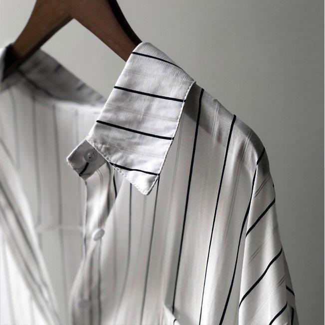 ストライプ柄 シャツ レディース 長袖シャツ おしゃれ カジュアルシャツ ゆったり ストライプ柄シャツ オーバーサイズ ブラウス 長袖 バレンタイン 2023 プレゼント ストライプ柄 シャツ レディース 長袖シャツ おしゃれ カジュアルシャツ ゆったり ストライプ柄シャツ オーバーサイズ ブラウス 長袖 バレンタイン 2023 プレゼント