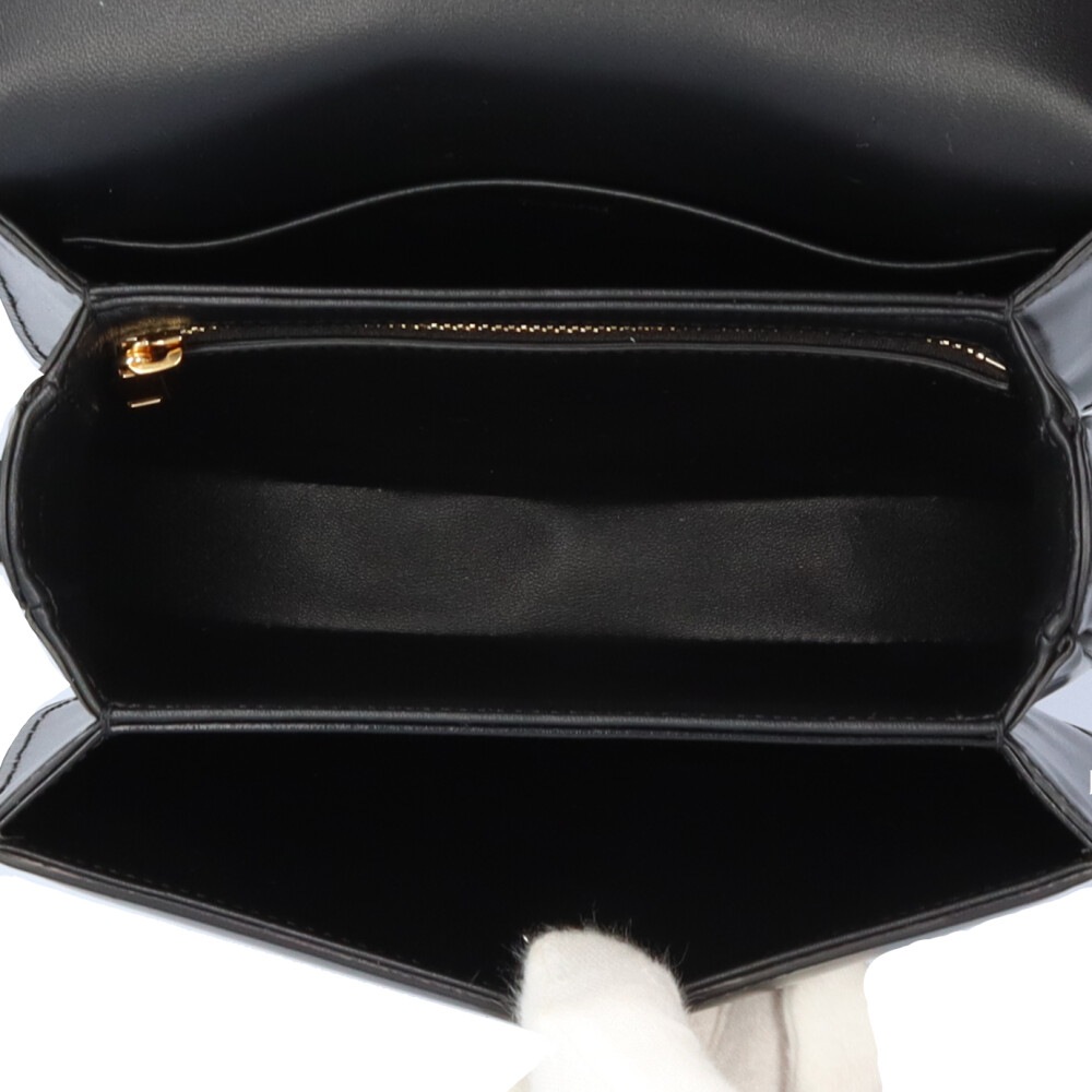 セリーヌ ブザス クレア トリオンフ ショルダーバッグ レザー 110413BF4.38NO ブラック CELINE 中古 美品 セリーヌ ブザス クレア トリオンフ ショルダーバッグ レザー 110413BF4.38NO ブラック CELINE 中古 美品