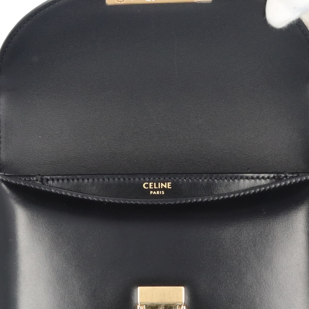 セリーヌ ブザス クレア トリオンフ ショルダーバッグ レザー 110413BF4.38NO ブラック CELINE 中古 美品 セリーヌ ブザス クレア トリオンフ ショルダーバッグ レザー 110413BF4.38NO ブラック CELINE 中古 美品