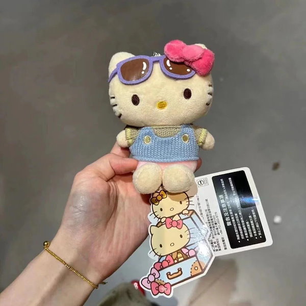 ハローキティ ぬいぐるみ メガネ付き ハローキティ ぬいぐるみ メガネ付き イオン限定 サンリオ