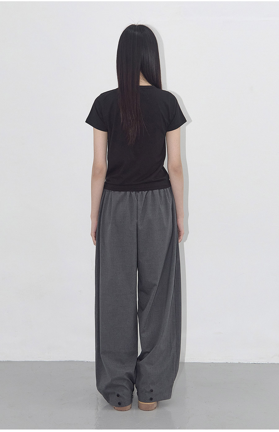 ベイウォッチ クロップTシャツ / ブラック / ホワイト（BLACK）F25QB103 / F25QB103 / Baywatch Crop T-Shirt / Black / White