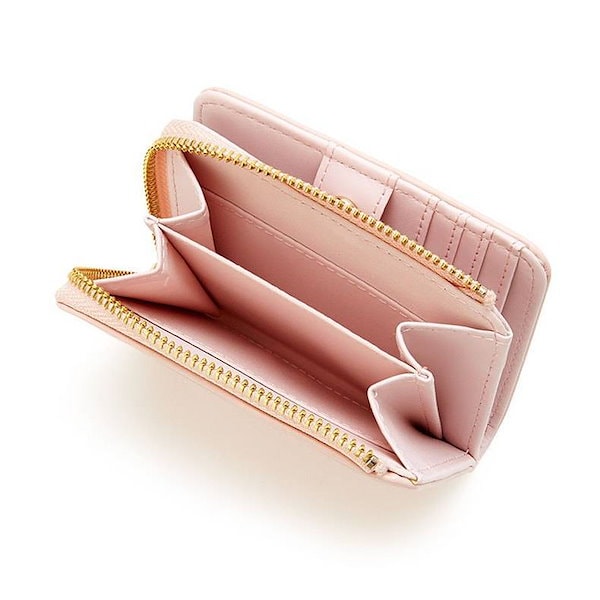 Qoo10] サンリオ 新しいレディースショート2つ折り財布ジッ