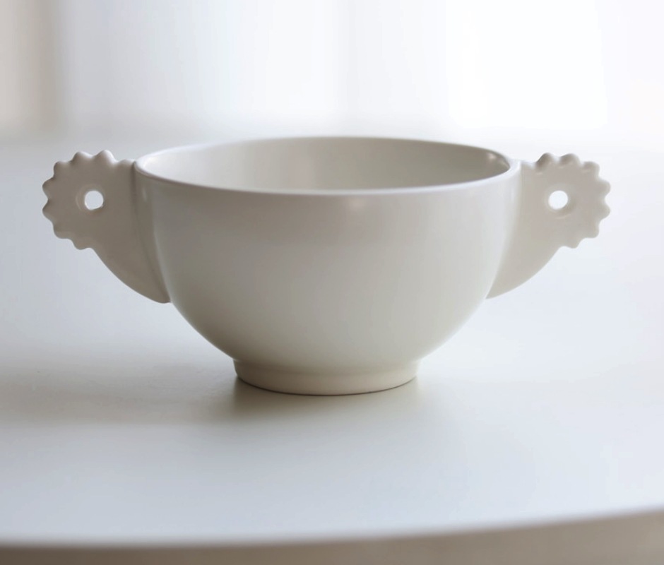 韓国国立中央博物館 白磁 ひつじ(2つの耳) ヨーグルト ボウル/皿 (B)