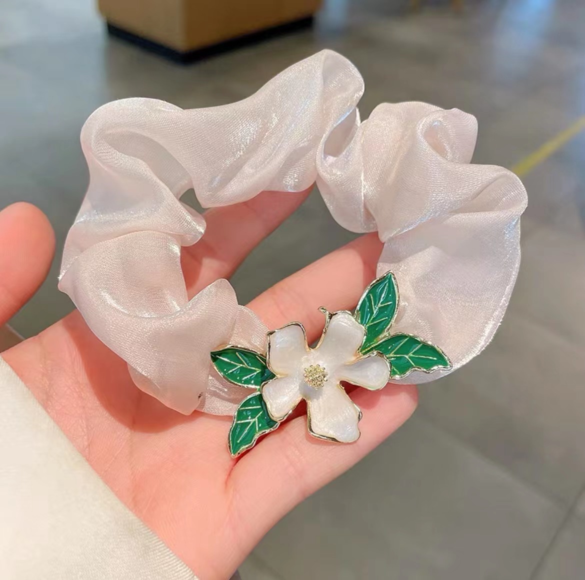 【1点ご購入 で10点プレゼントいたします】フレッシュなシュシュトップロープ女子の超仙人気質花皮筋まとめ髪ポニーテール高級感髪飾り 【1点ご購入 で10点プレゼントいたします】フレッシュなシュシュトップロープ女子の超仙人気質花皮筋まとめ髪ポニーテール高級感髪飾り