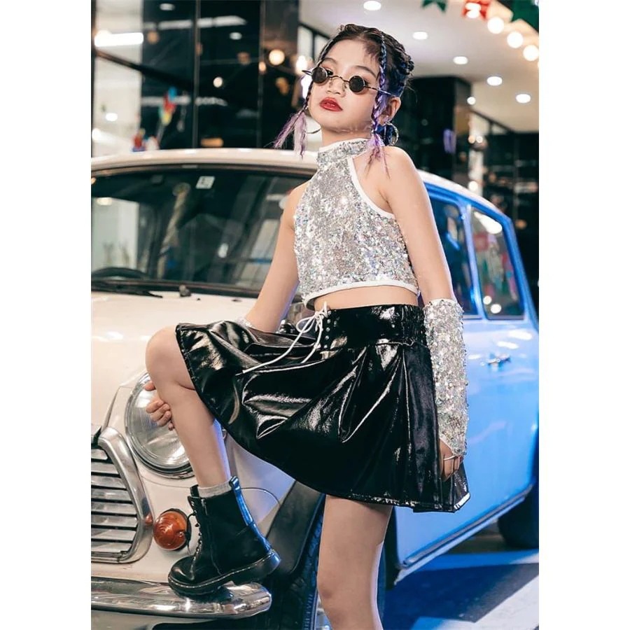 風格が独特スパンコール 衣装 演出服 ガールズ キッズダンス衣装 女の子 セットアップ スカート 子供服 ステージ 衣装 jazz へそ出し ダンス 衣装 k-pop こども服 おしゃれ3143112 風格が独特スパンコール 衣装 演出服 ガールズ キッズダンス衣装 女の子 セットアップ スカート 子供服 ステージ 衣装 jazz へそ出し ダンス 衣装 k-pop こども服 おしゃれ3143112