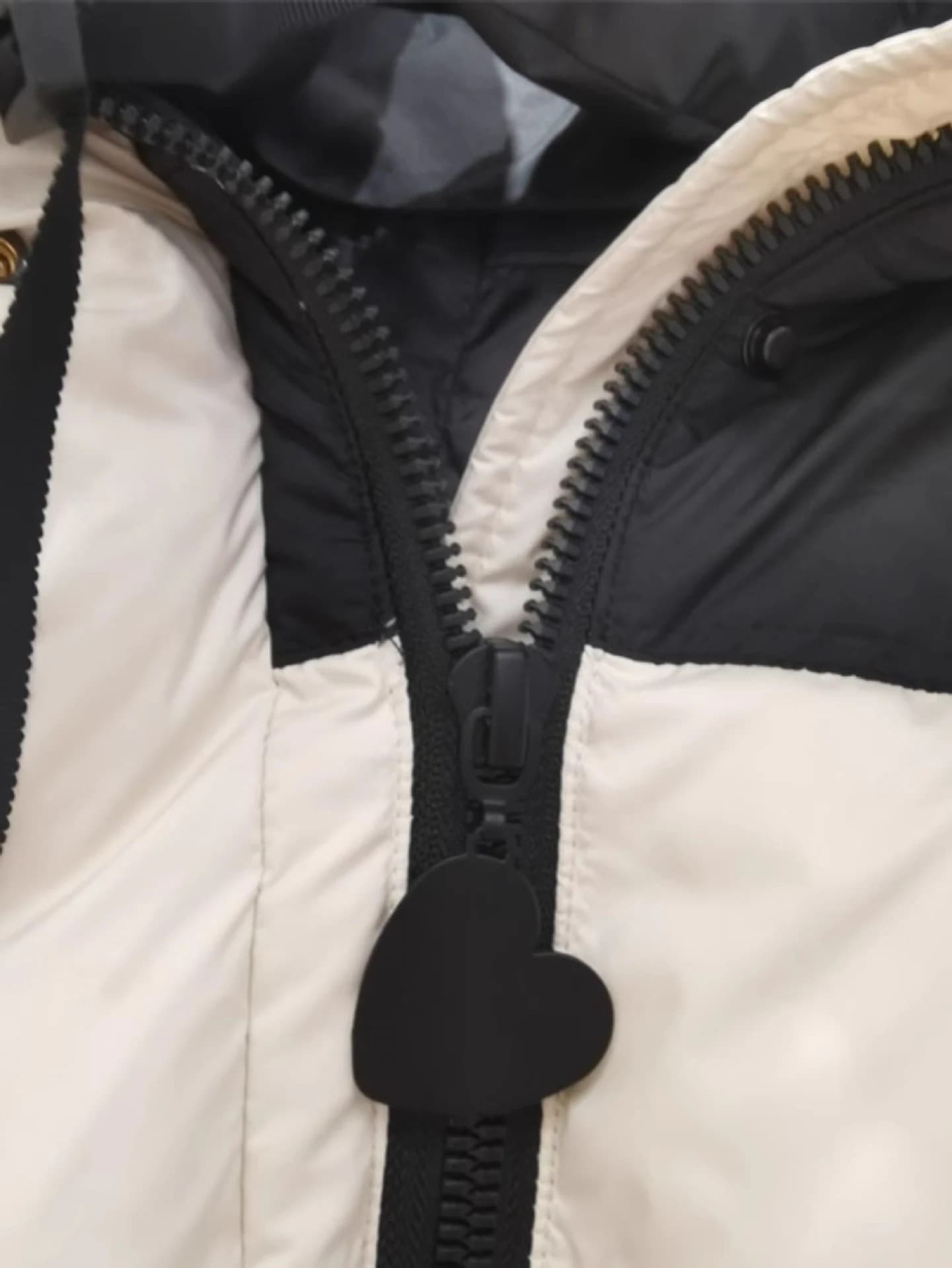 韓国ファッション ダックダウンウルトラライトコート ダウンコート レディース ロング 冬 保温 防寒 大きいサイズ 超ロングダウンコート 暖かい ダウンジャケット ショート 軽量 ダウンジャケット