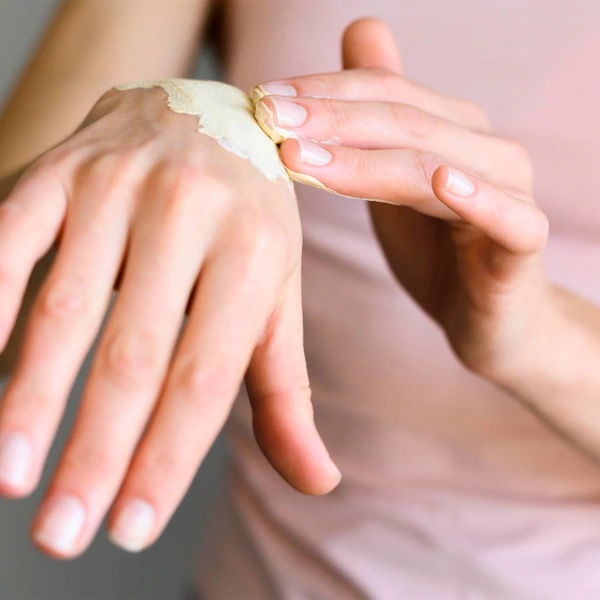 HONEY CHAMOMILE HAND WASH+HAND LOTION SET KOREA NO.1 HOTEL AMENITY BRAND HONEY CHAMOMILE HAND WASH+HAND LOTION SET KOREA NO.1 HOTEL AMENITY BRAND