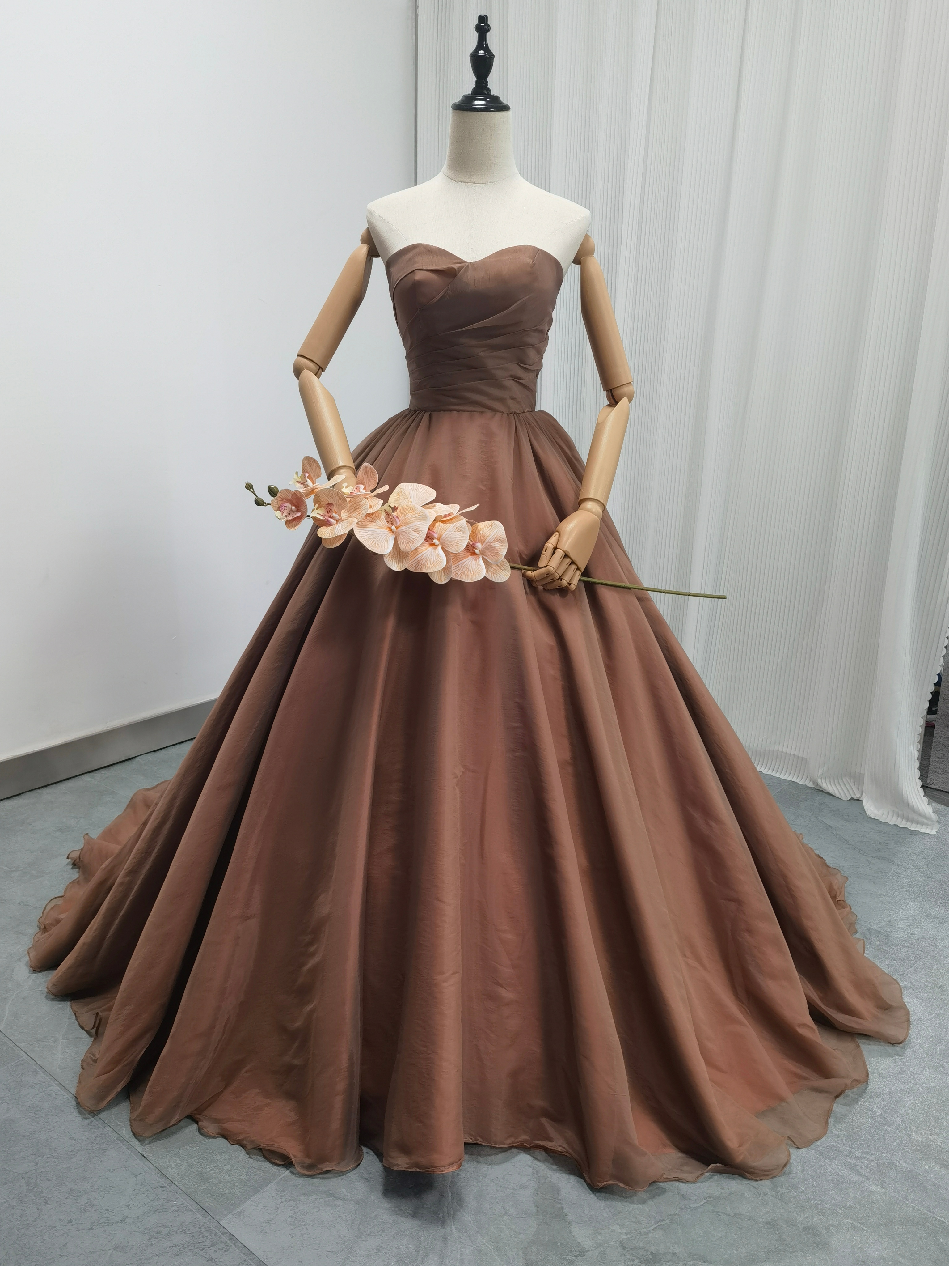 上品！カラードレス 取り外し袖 パフスリーブ テラコッタ色 Aライン 披露宴/結婚式 大人っぽい