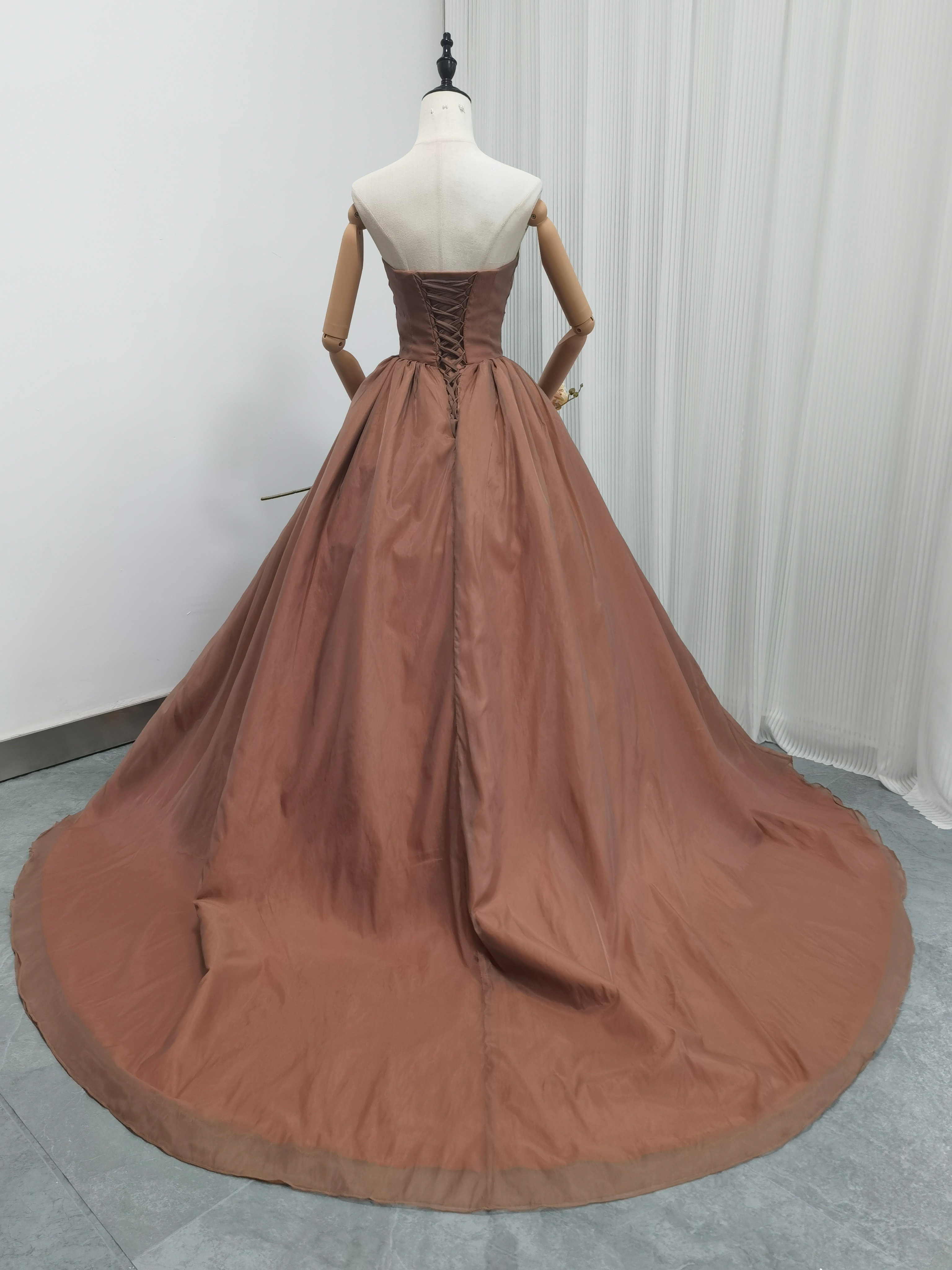 上品！カラードレス 取り外し袖 パフスリーブ テラコッタ色 Aライン 披露宴/結婚式 大人っぽい