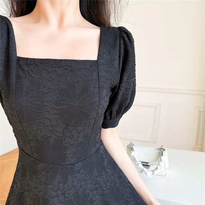 ワンピース ロングワンピ パフスリーブ 袖あり 花柄 スクエアネック ミモレ丈 エレガント きれいめ レディース ドレス 半袖 大人 可愛い ホワイト 白 ブラック 黒 春 秋 夏 20代 30代 4