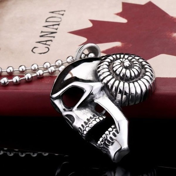 ネックレス ステンレス メンズ ペンダント 角 羊 スカル ガイコツ ドクロ 骸骨 パンク ロック 男性向け ペア プレゼント サージカルステンレス チョーカー ネックレス ステンレス メンズ ペンダント 角 羊 スカル ガイコツ ドクロ 骸骨 パンク ロック 男性向け ペア プレゼント サージカルステンレス チョーカー