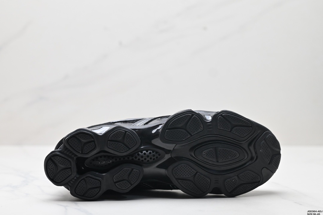 Running Shoes ブラック 1203A270-201