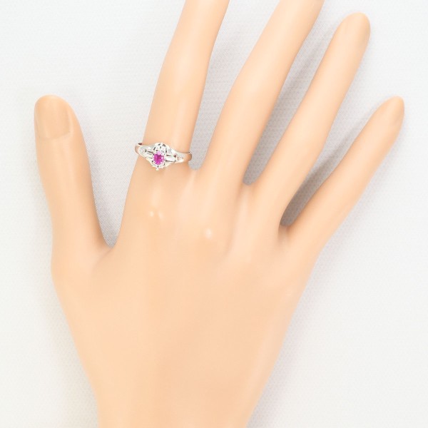 PT900 プラチナ リング 11号 ルビー 0.37 ダイヤ 0.09 中古 PT900 プラチナ リング 11号 ルビー 0.37 ダイヤ 0.09 中古