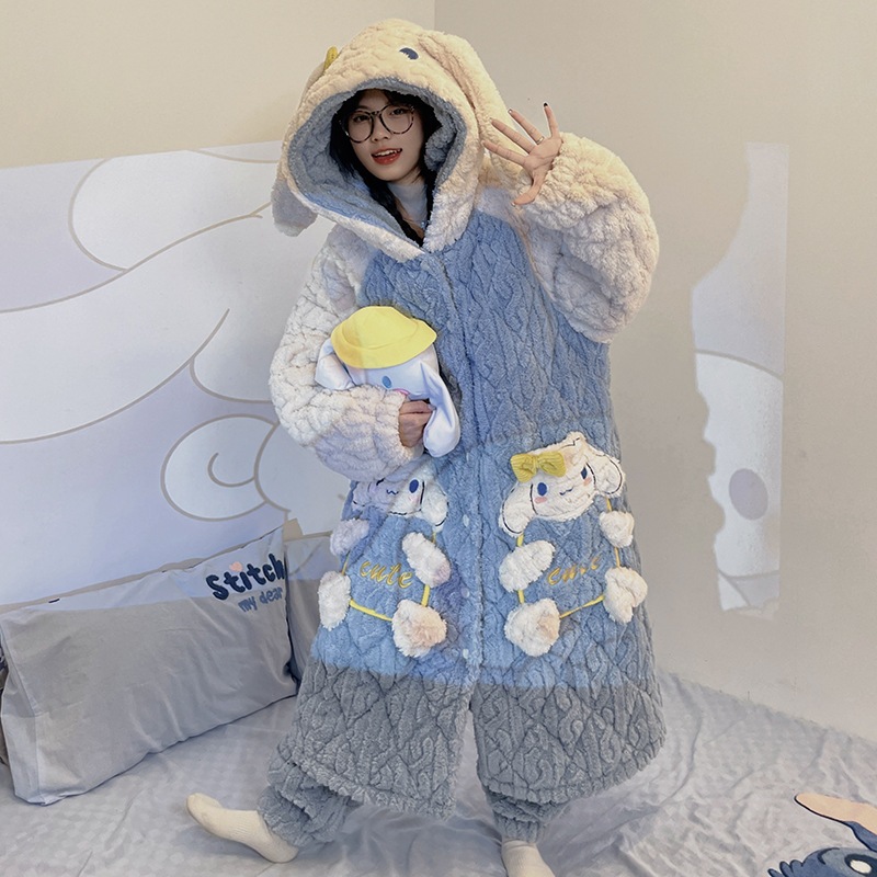 冬の三層綿入りパジャマ女性はサンゴのベルベットを厚くしてかわいい玉桂犬の長い帽子付き寝衣の家服セット