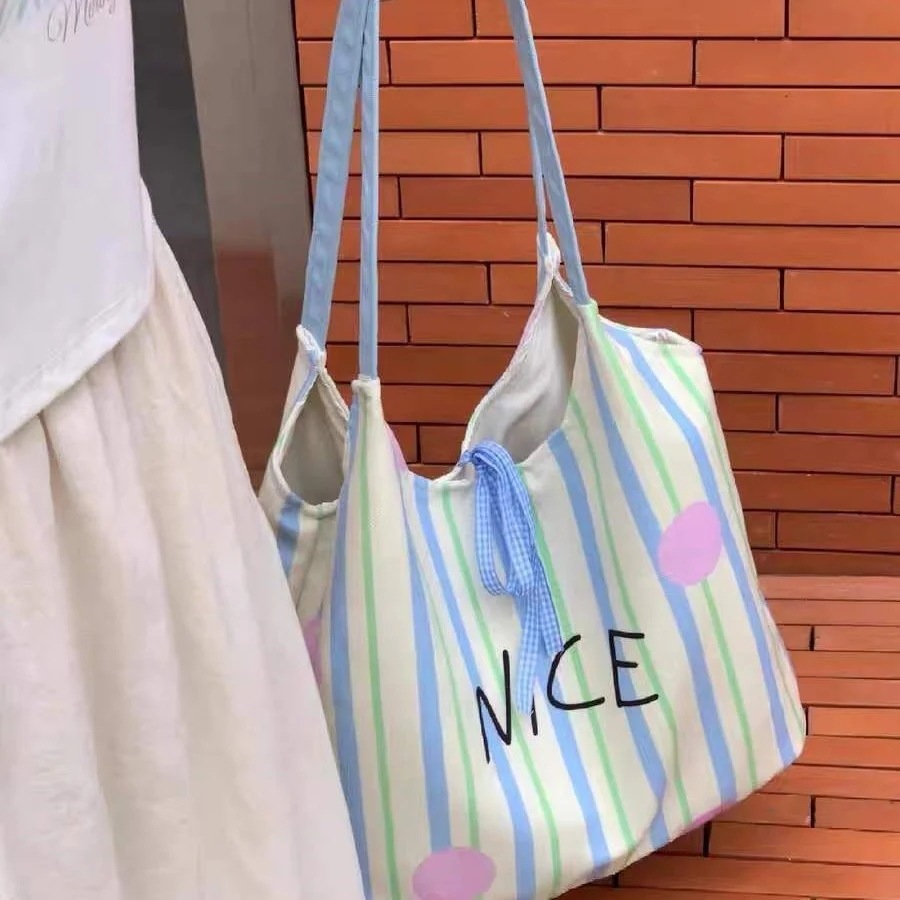 【20点セット】リュッククリームストライプ衝突色少女ショルダーバッグ大容量タンクトップトートバッグ