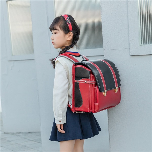 ランドセル 通学バッグ リュックサック 入学祝い 小学校 型落ち 男の子 女の子 防水 反射線 かっこいい おしゃれ A4フラットファイル対応 軽い