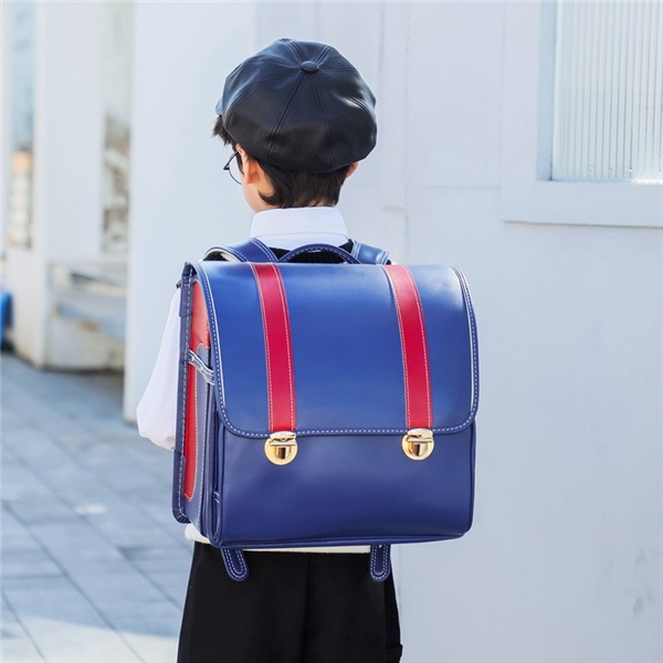 ランドセル 通学バッグ リュックサック 入学祝い 小学校 型落ち 男の子 女の子 防水 反射線 かっこいい おしゃれ A4フラットファイル対応 軽い