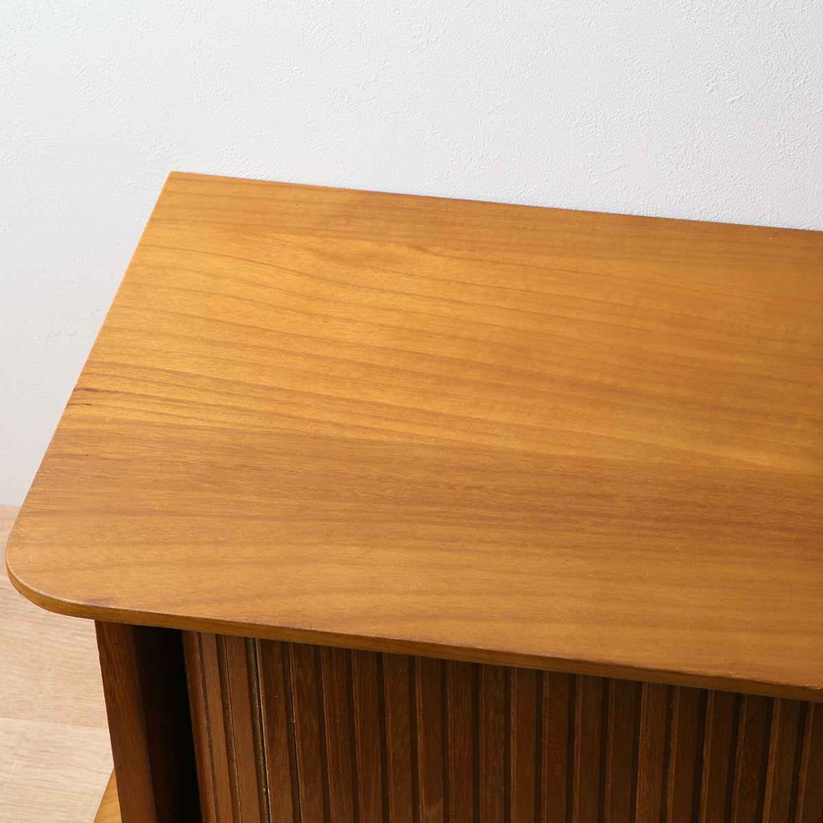 スパイスラック 幅90cm ジャバラ式 カウンター上収納 背面化粧 調味料ラック キッチン収納 扉付き収納 調味料入れ 扉付き 天然木 桐 完成品 木製スパイスラック 調味料収納ラック 収納