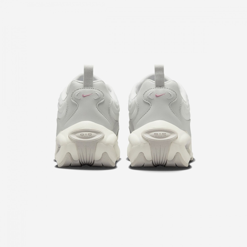 ナイキウィメンズナイキエアマックスポータル HF3053-010 ナイキウィメンズナイキエアマックスポータル HF3053-010