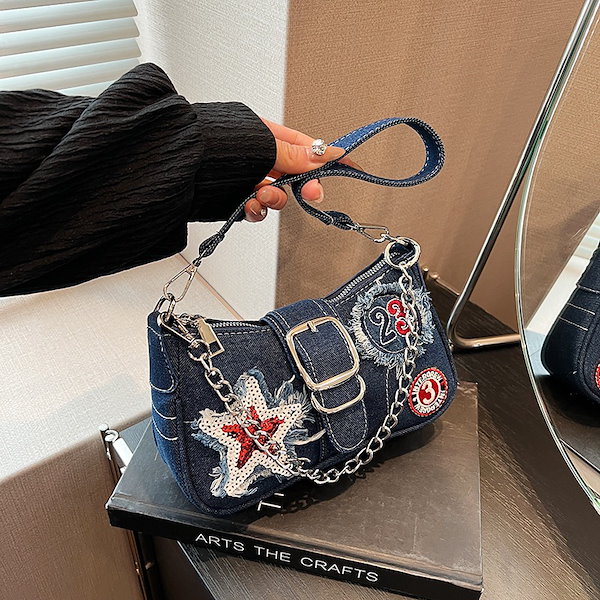 Qoo10] デニム脇下バッグ2024新型韓国版ファッ