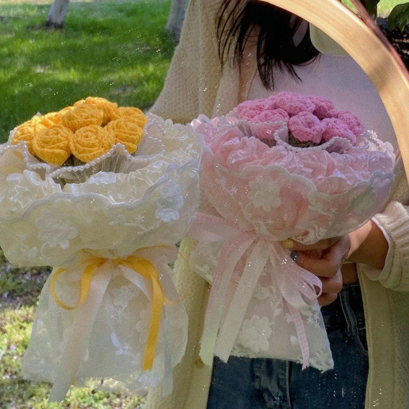 人気新品毛糸 造花 花束 かぎ針で編む花束 枯れない花 手芸 編み物 手作り 卒業式 彼女 プレゼント バレンタインデー ホワイトデー 記念日 可愛い 花束 誕生祝 結婚式 人気新品毛糸 造花 花束 かぎ針で編む花束 枯れない花 手芸 編み物 手作り 卒業式 彼女 プレゼント バレンタインデー ホワイトデー 記念日 可愛い 花束 誕生祝 結婚式