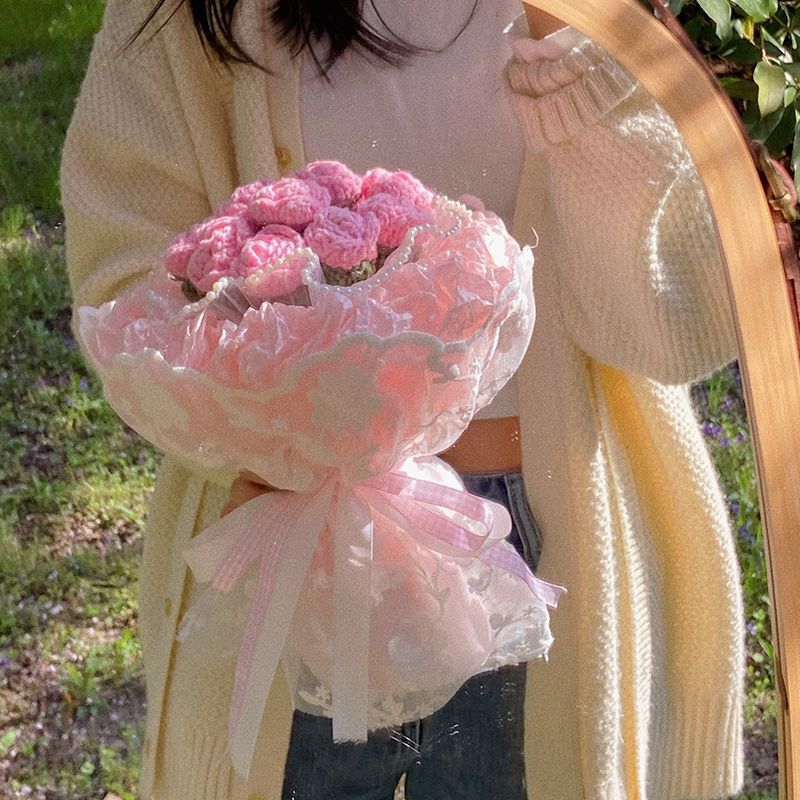 人気新品毛糸 造花 花束 かぎ針で編む花束 枯れない花 手芸 編み物 手作り 卒業式 彼女 プレゼント バレンタインデー ホワイトデー 記念日 可愛い 花束 誕生祝 結婚式 人気新品毛糸 造花 花束 かぎ針で編む花束 枯れない花 手芸 編み物 手作り 卒業式 彼女 プレゼント バレンタインデー ホワイトデー 記念日 可愛い 花束 誕生祝 結婚式