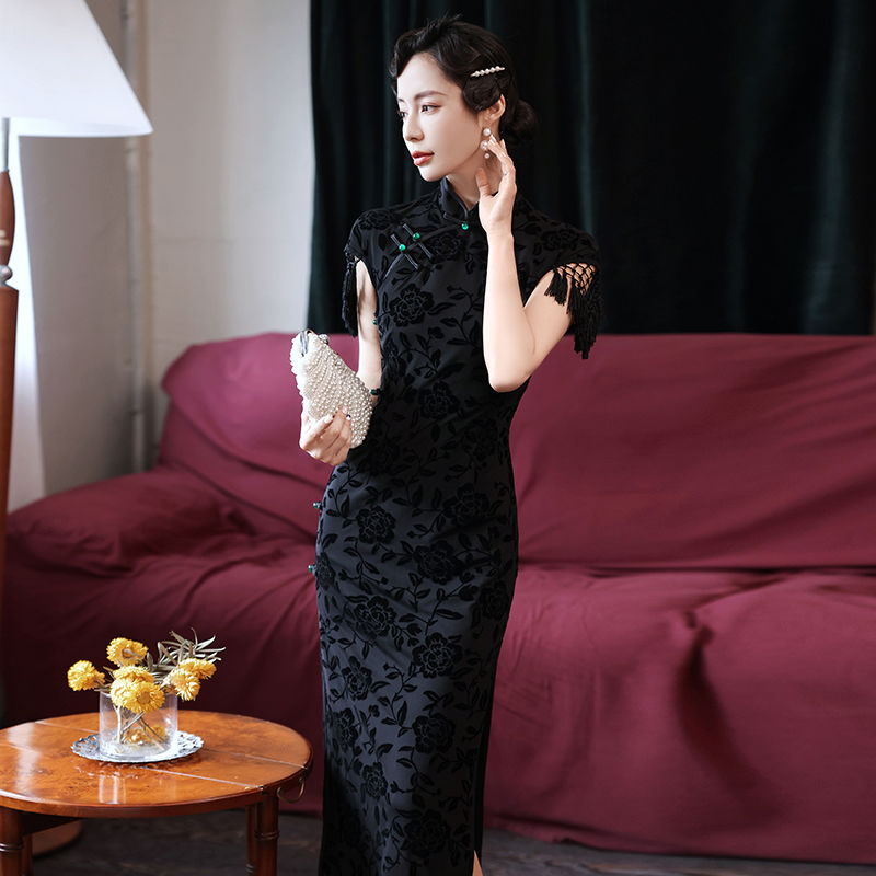 ロングブラックのチャイナドレスの女性のハイエンド2025年夏のレトロな気質の改善されたスタイル r 母の日-0009270 ロングブラックのチャイナドレスの女性のハイエンド2025年夏のレトロな気質の改善されたスタイル r 母の日-0009270