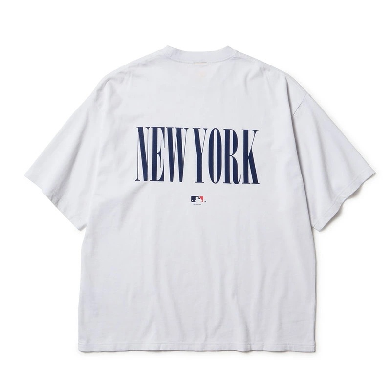 ニューエラ メンズ Tシャツ NEW ERA 半袖 オーバーサイズド コットン Tシャツ ニューヨーク・ヤンキース ホワイト 14467570 ニューエラ メンズ Tシャツ NEW ERA 半袖 オーバーサイズド コットン Tシャツ ニューヨーク・ヤンキース ホワイト 14467570