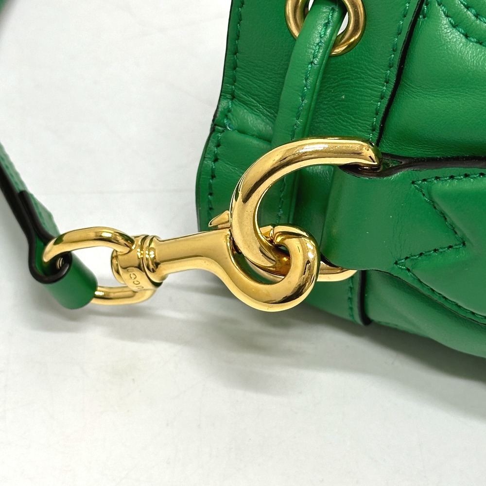 ショルダーバッグ 728231 GGマトラッセ バケット ストラップ付 2WAY 肩掛け 斜めかけ カバン レザー グリーン