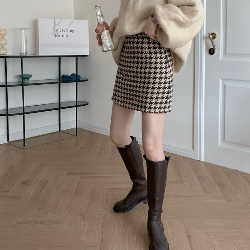 スカート ミニスカート ニットスカート ミニ ミニ丈 膝上 ニット かわいい カジュアル おしゃれ お洒落 ラブリー キュート ガーリー 千鳥格子 春 秋 10代 20代 デート お出かけ 女子会