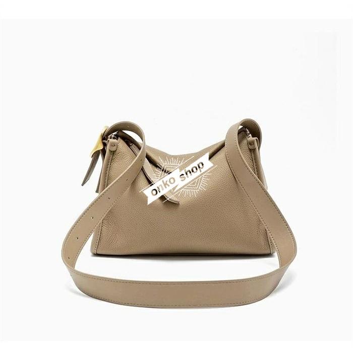 【値下げ！】今日限りで 本革 ショルダーバッグ レディース ハンドバッグ 本革 トートバッグ レザー 肩掛けバッグ 大容量 量軽 スクエアバッグ 大人 斜め掛けバッグ くすみカラー 斜めか 3日以内に