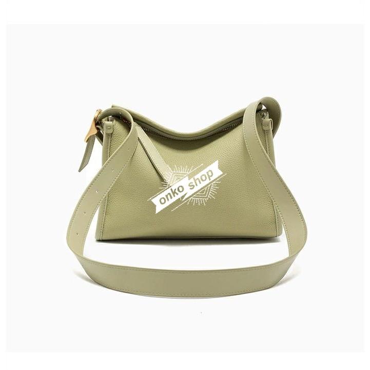 【値下げ！】今日限りで 本革 ショルダーバッグ レディース ハンドバッグ 本革 トートバッグ レザー 肩掛けバッグ 大容量 量軽 スクエアバッグ 大人 斜め掛けバッグ くすみカラー 斜めか 3日以内に