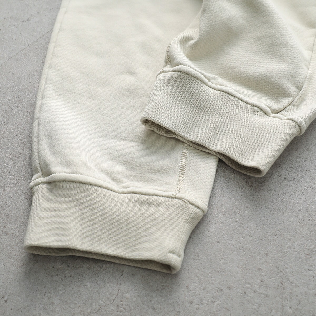 STONE ISLAND ストーンアイランド スウェットパンツ K1S156200644 S0051 6200644 メンズ イージーパンツ ロゴ刺繍パッチ V0095