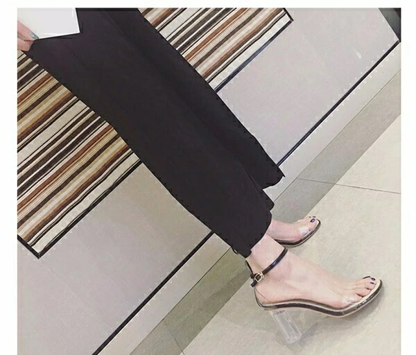 送料無料 サンダル レディース ストラップ 透明 おしゃれ ヒール 8cm ハイヒール レジャー リゾート 美脚 カジュアル 大人 夏 普段履き 22.5 23.0 23.5 24.0 24.5 di 送料無料 サンダル レディース ストラップ 透明 おしゃれ ヒール 8cm ハイヒール レジャー リゾート 美脚 カジュアル 大人 夏 普段履き 22.5 23.0 23.5 24.0 24.5 di