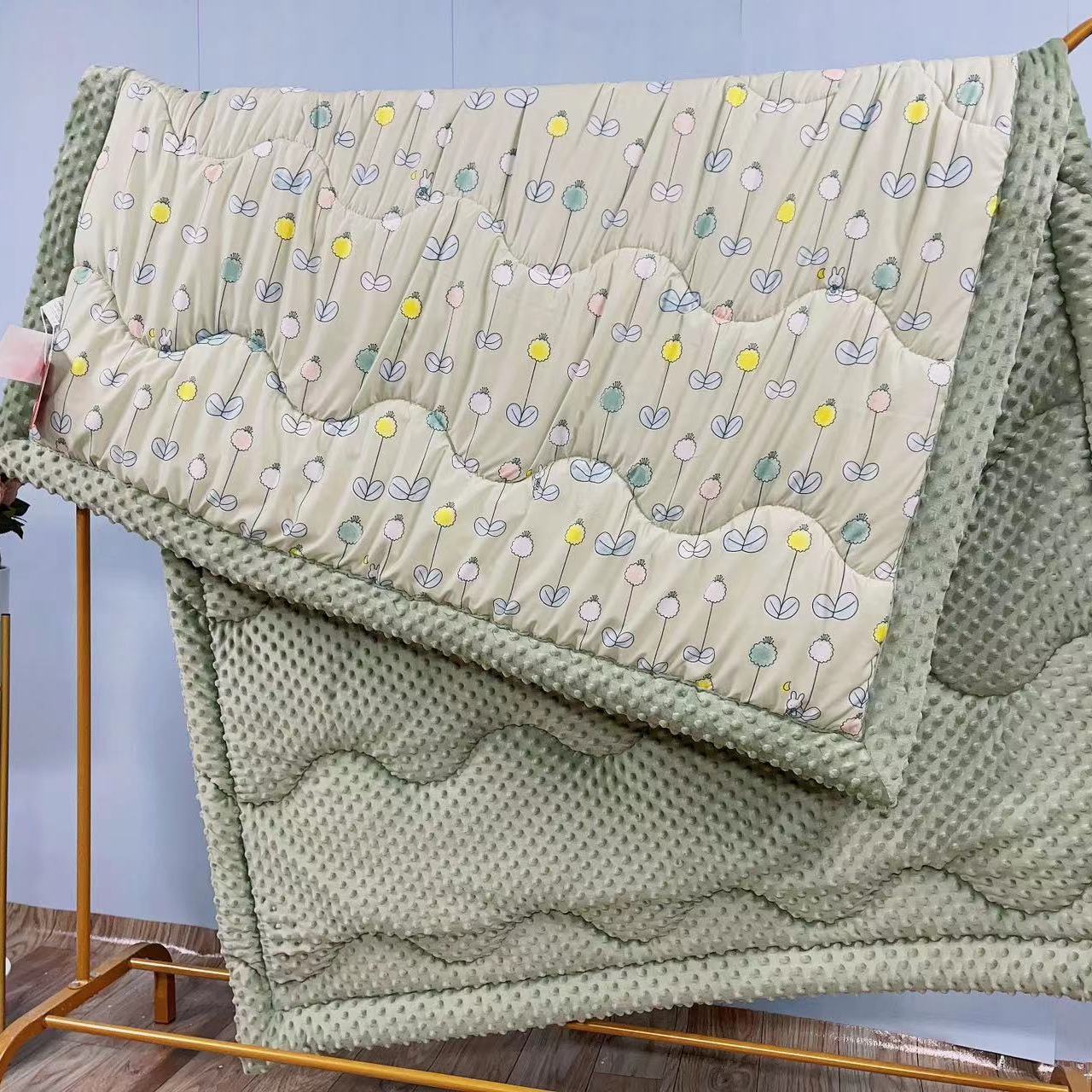 ブランケット 掛け布団 肌に優しい生地の掛け布団 手工芸縁縫製掛け布団 柔らか快適掛け布団 選べる6色 2サイズ 赤ちゃんにも優しい掛け布団 ブランケット 掛け布団 肌に優しい生地の掛け布団 手工芸縁縫製掛け布団 柔らか快適掛け布団 選べる6色 2サイズ 赤ちゃんにも優しい掛け布団