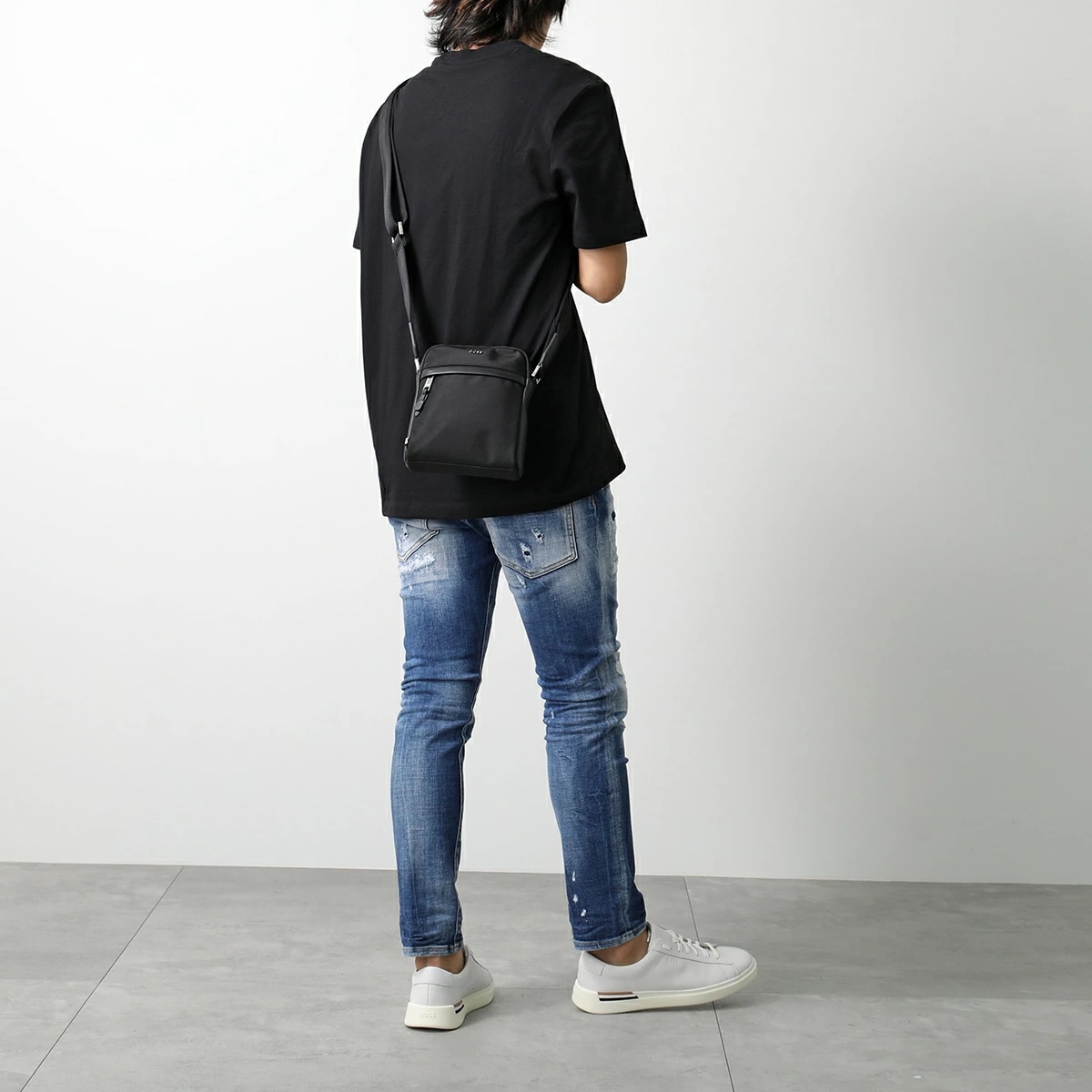 HUGO BOSS ヒューゴボス ショルダーバッグ Highway_N_NS_Zip 50504315 10254488 メンズ クロスボディ メタルロゴ 鞄 001