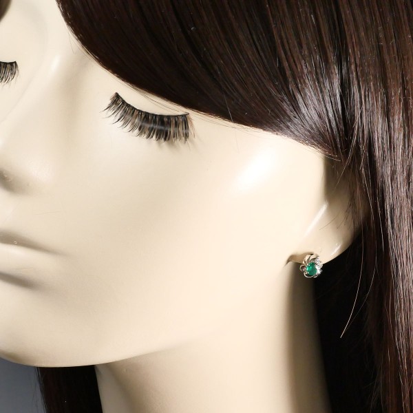 PT900 プラチナ ピアス エメラルド 0.30 0.31 ダイヤ 0.05 ×2 中古 PT900 プラチナ ピアス エメラルド 0.30 0.31 ダイヤ 0.05 ×2 中古