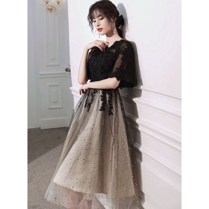 パーティードレス韓国おしゃれお呼ばれ上品結婚式二次会謝会発表会演奏会可愛いロング個性的黒ワIンピース半袖レース大きいサイズ パーティードレス韓国おしゃれお呼ばれ上品結婚式二次会謝会発表会演奏会可愛いロング個性的黒ワIンピース半袖レース大きいサイズ