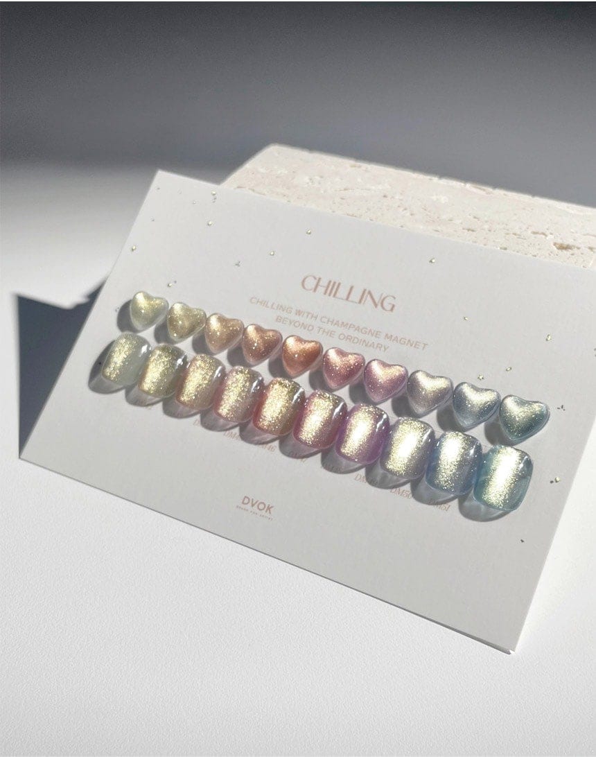 [DVOK] 【CHILLING】 [10色 1+1 ] / スパークリングゴールド / シャンパンゴールドマグネットネイルコレクション