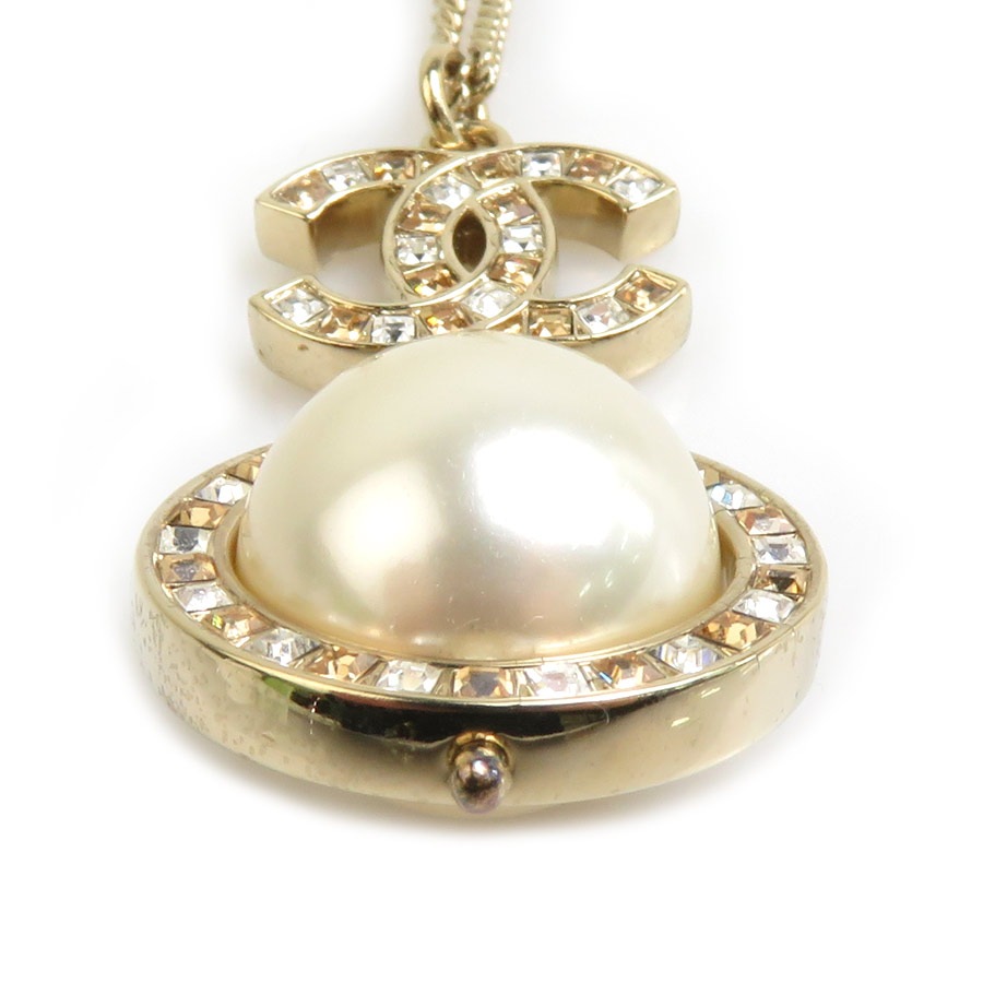 シャネル CHANEL ネックレス ココマーク メタル/フェイクパール ゴールド/オフホワイト レディース e59728g シャネル CHANEL ネックレス ココマーク メタル/フェイクパール ゴールド/オフホワイト レディース e59728g