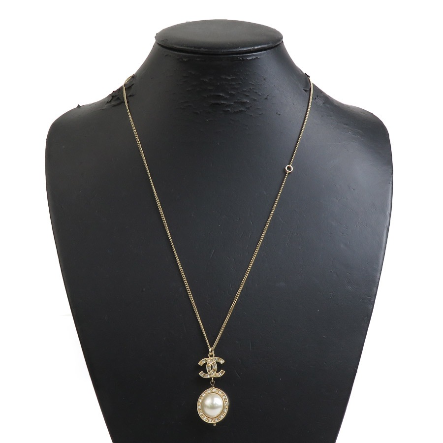 シャネル CHANEL ネックレス ココマーク メタル/フェイクパール ゴールド/オフホワイト レディース e59728g シャネル CHANEL ネックレス ココマーク メタル/フェイクパール ゴールド/オフホワイト レディース e59728g
