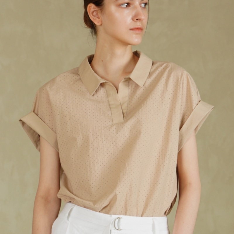 ACUD パンチングディテールシャツブラウス_ベージュ ACUD パンチングディテールシャツブラウス_ベージュ