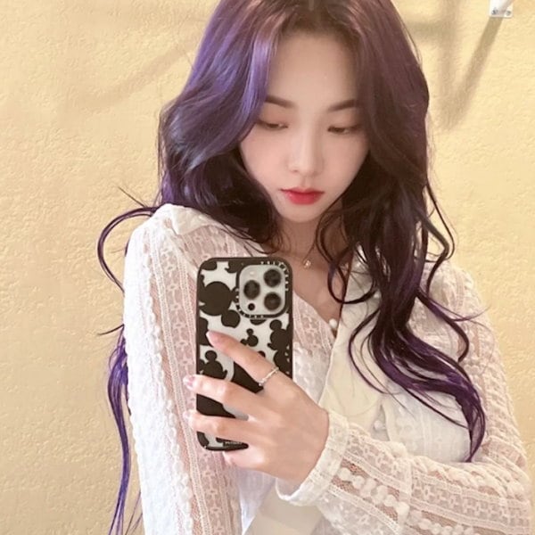 Qoo10] CASETiFY [aespa カリナ IVE リズ 着用