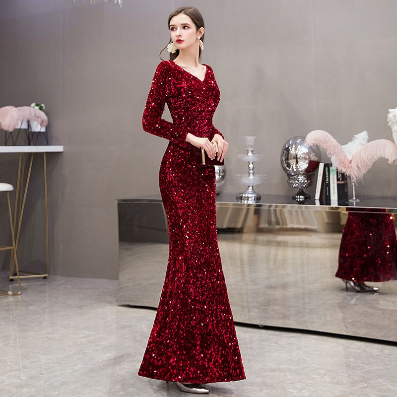 イブニングドレス女性宴会気質とオーラ女王ドレスレッドスリムテールスカート